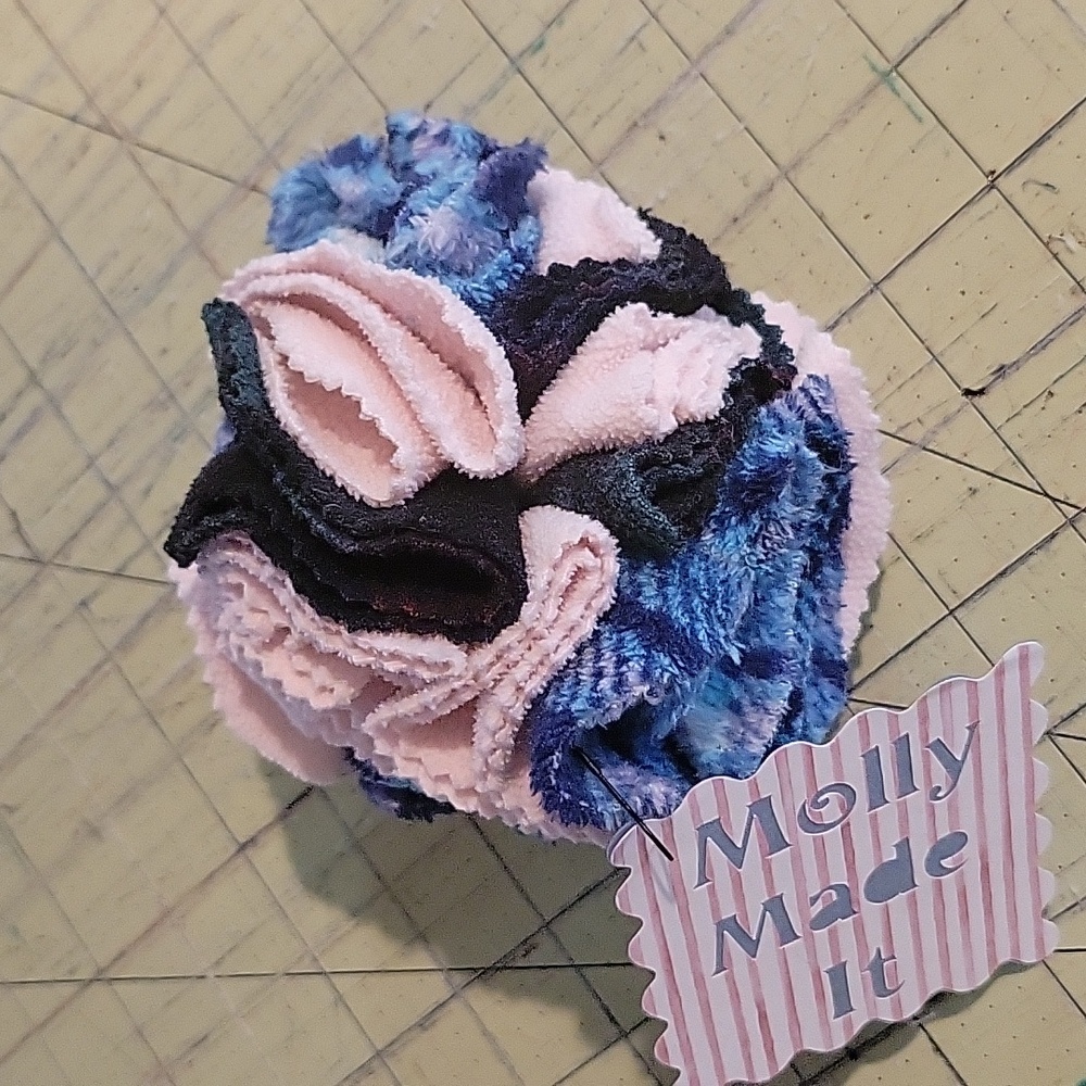 For Dogs X-Small - snuffle sniffer ball with plaids and solids